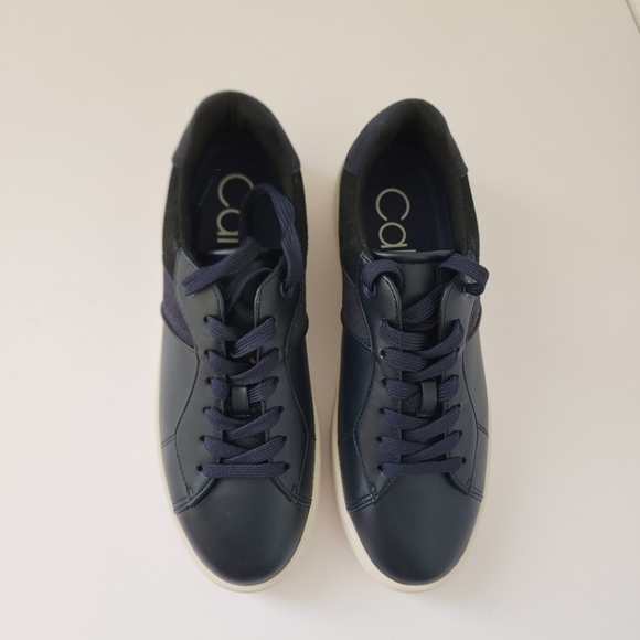 NEW Calvin Klein Navy Blue Libra Sueded Sneaker 8.5 - Picture 1 of 14